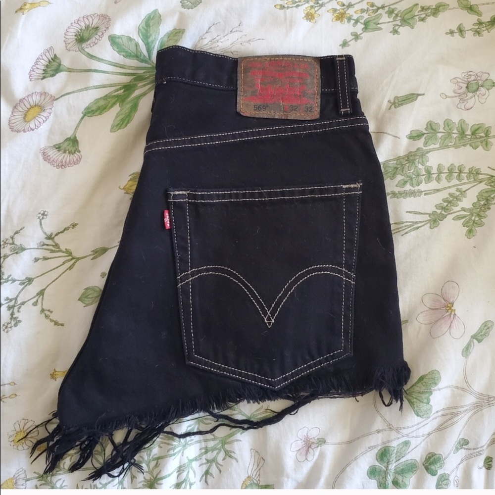 Distressed Black Denim Levi’s shorts - Size 32